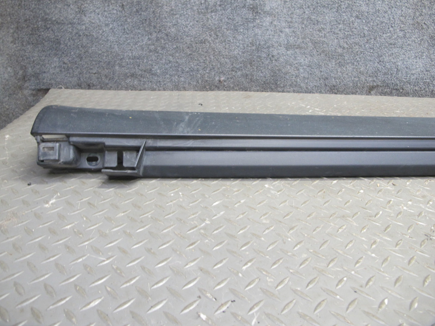 2011-2018 Porsche Cayenne 958 Left & Right Side Skirt Rocker Panel Molding Set