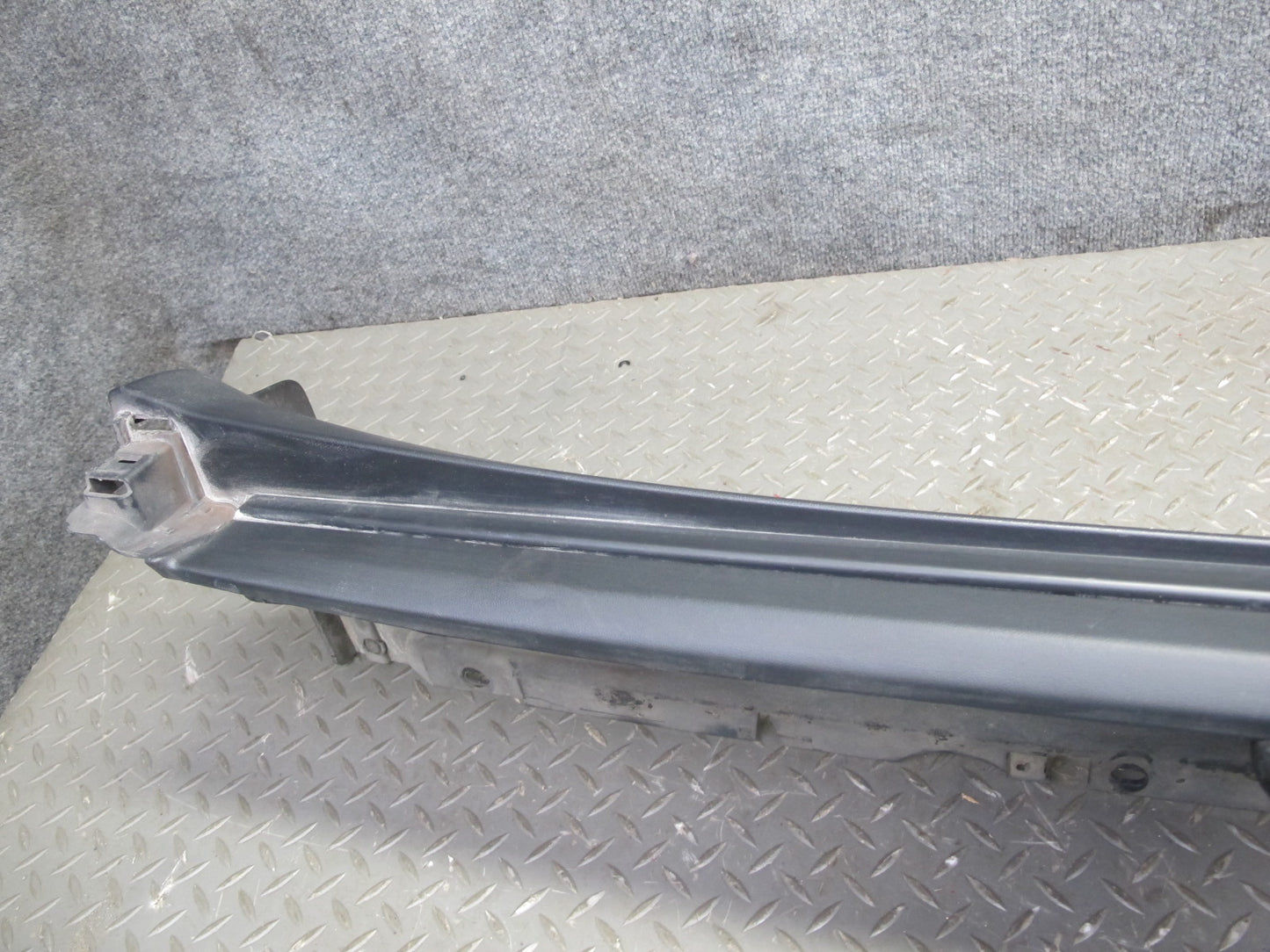 2011-2018 Porsche Cayenne 958 Left & Right Side Skirt Rocker Panel Molding Set