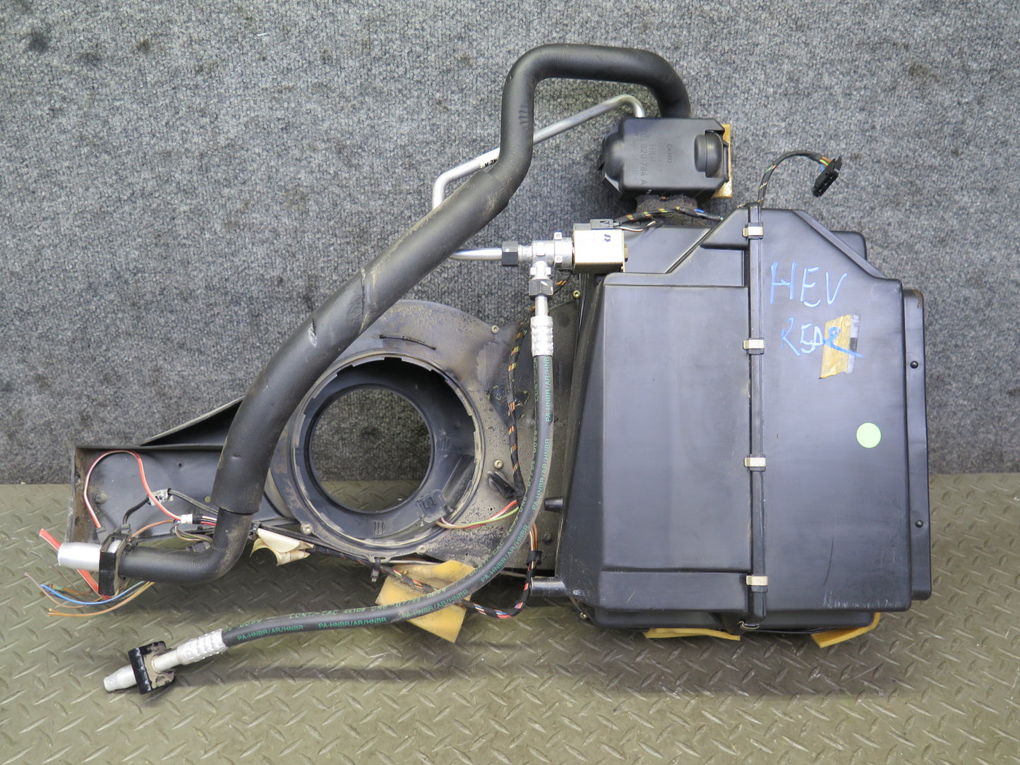 99-03 VW Eurovan T4 Rear Hvac A/C Evaporator Climate Box 703820121D OEM