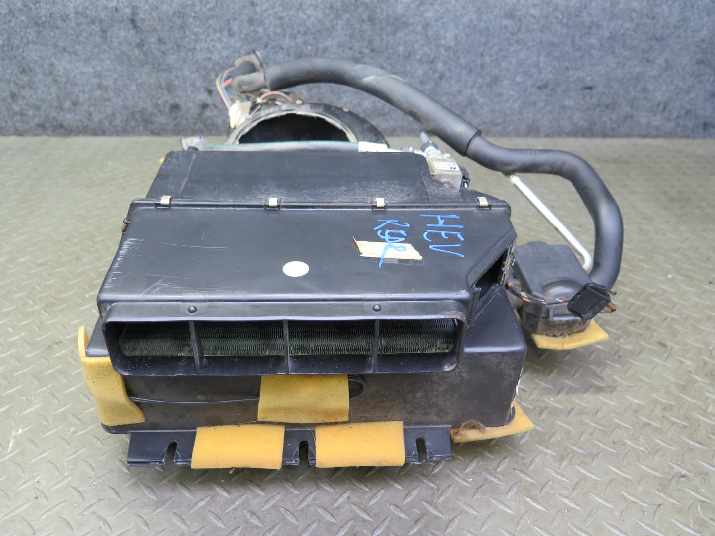 99-03 VW Eurovan T4 Rear Hvac A/C Evaporator Climate Box 703820121D OEM