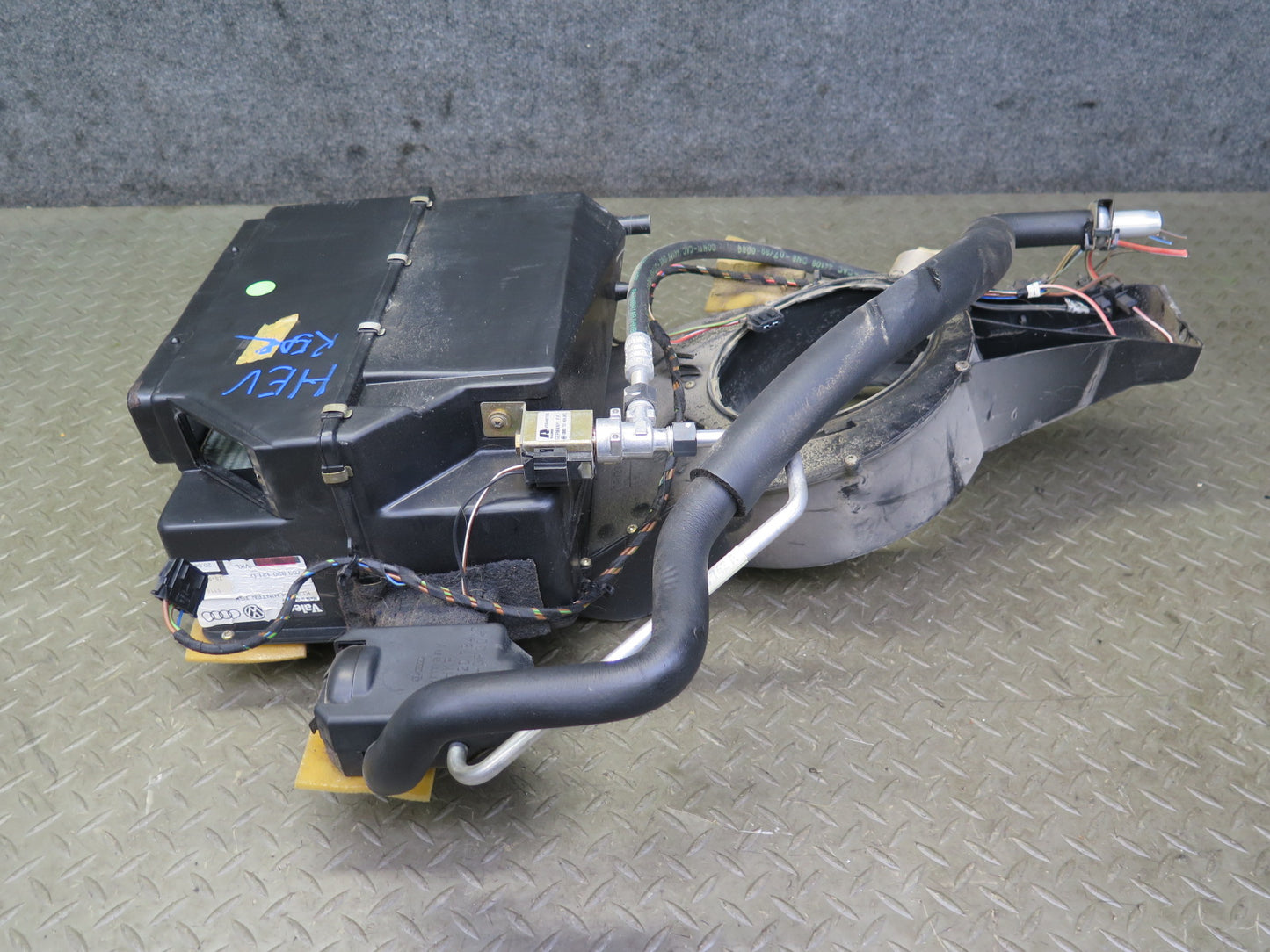 99-03 VW Eurovan T4 Rear Hvac A/C Evaporator Climate Box 703820121D OEM