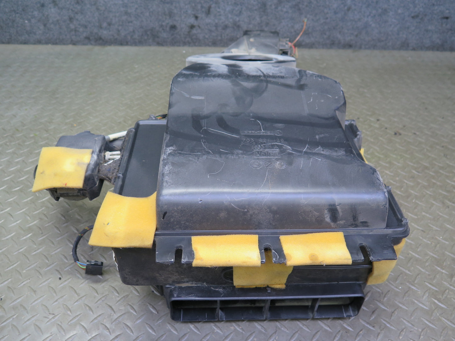 99-03 VW Eurovan T4 Rear Hvac A/C Evaporator Climate Box 703820121D OEM