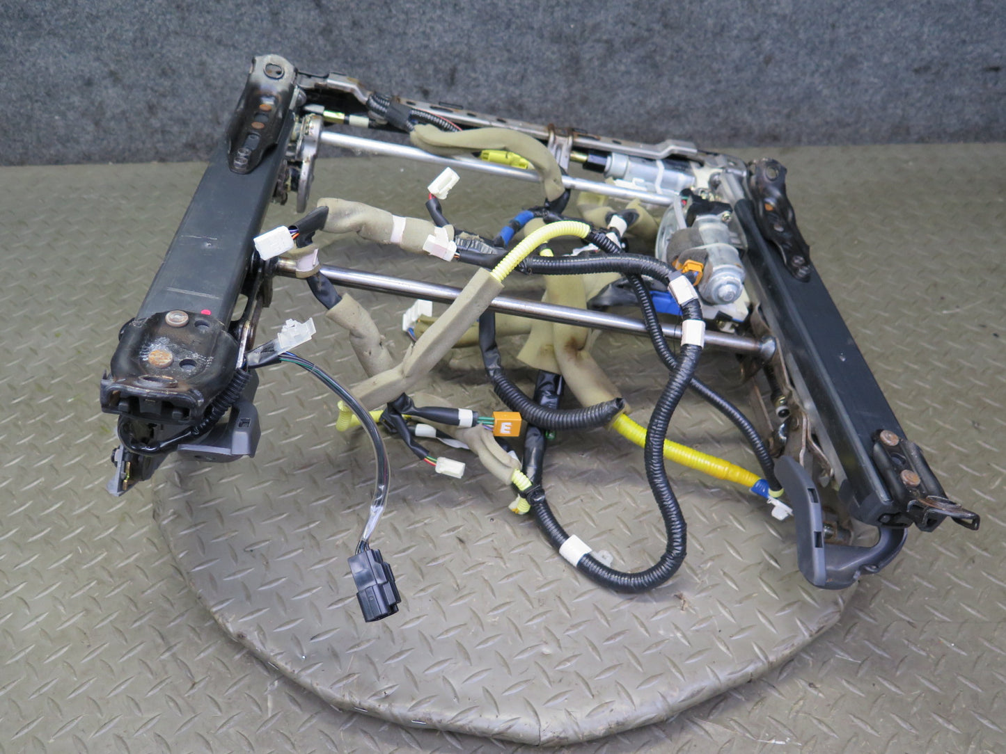 98-00 Lexus LS400 Front Left Seat Lower Frame Track Rail w Motor & Wire OEM