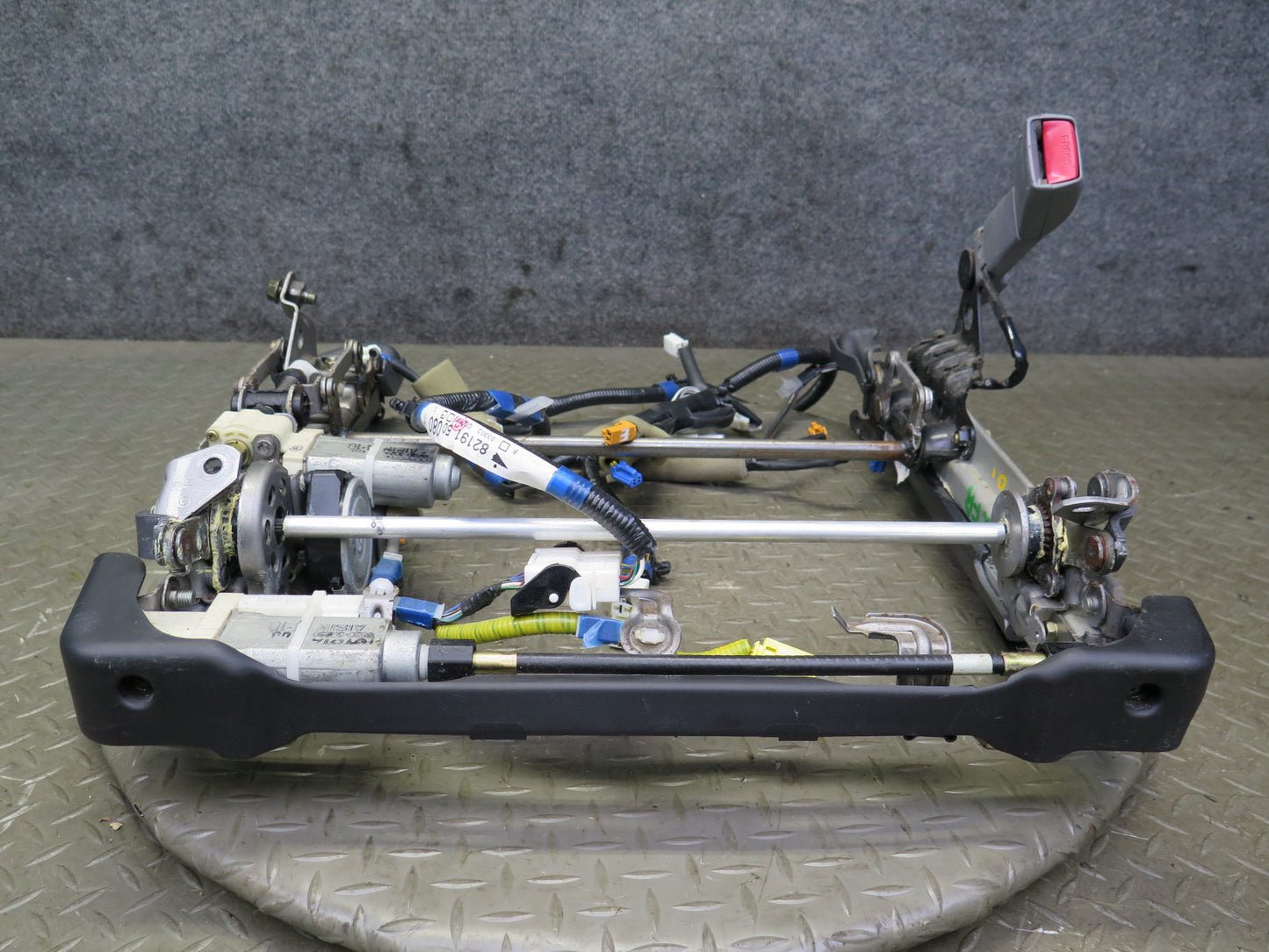 97-00 Lexus LS400 Front Right Seat Lower Frame Track Rail w Motor & Wire OEM