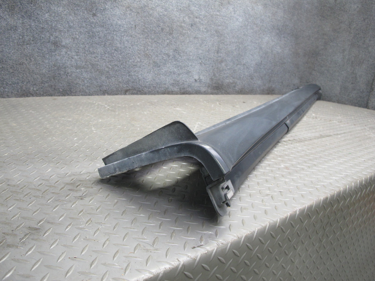 2011-2018 Porsche Cayenne 958 Left & Right Side Skirt Rocker Panel Molding Set