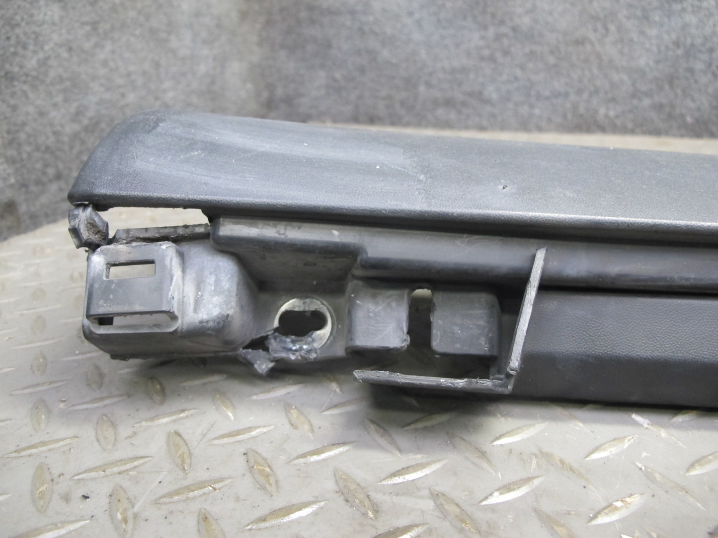 2011-2018 Porsche Cayenne 958 Left & Right Side Skirt Rocker Panel Molding Set