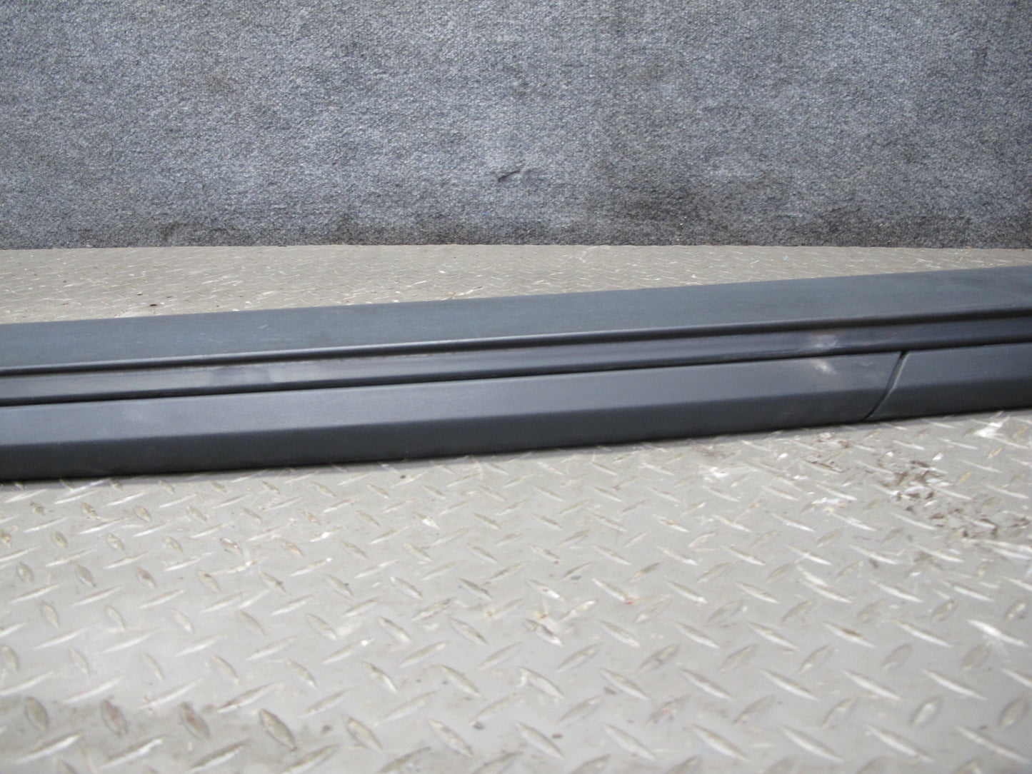 2011-2018 Porsche Cayenne 958 Left & Right Side Skirt Rocker Panel Molding Set