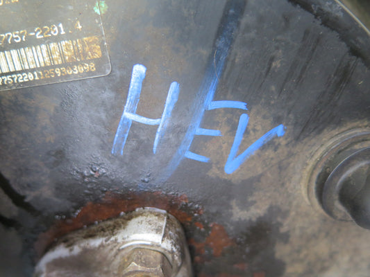 99-03 VW Eurovan T4 Brake Master Cylinder Booster Fluid Reservoir 7D0612101B OEM