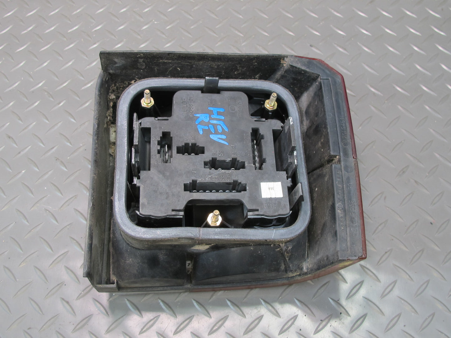 99-03 VW Eurovan T4 Set of 2 Rear Left  & Right Tail Light Lamp OEM