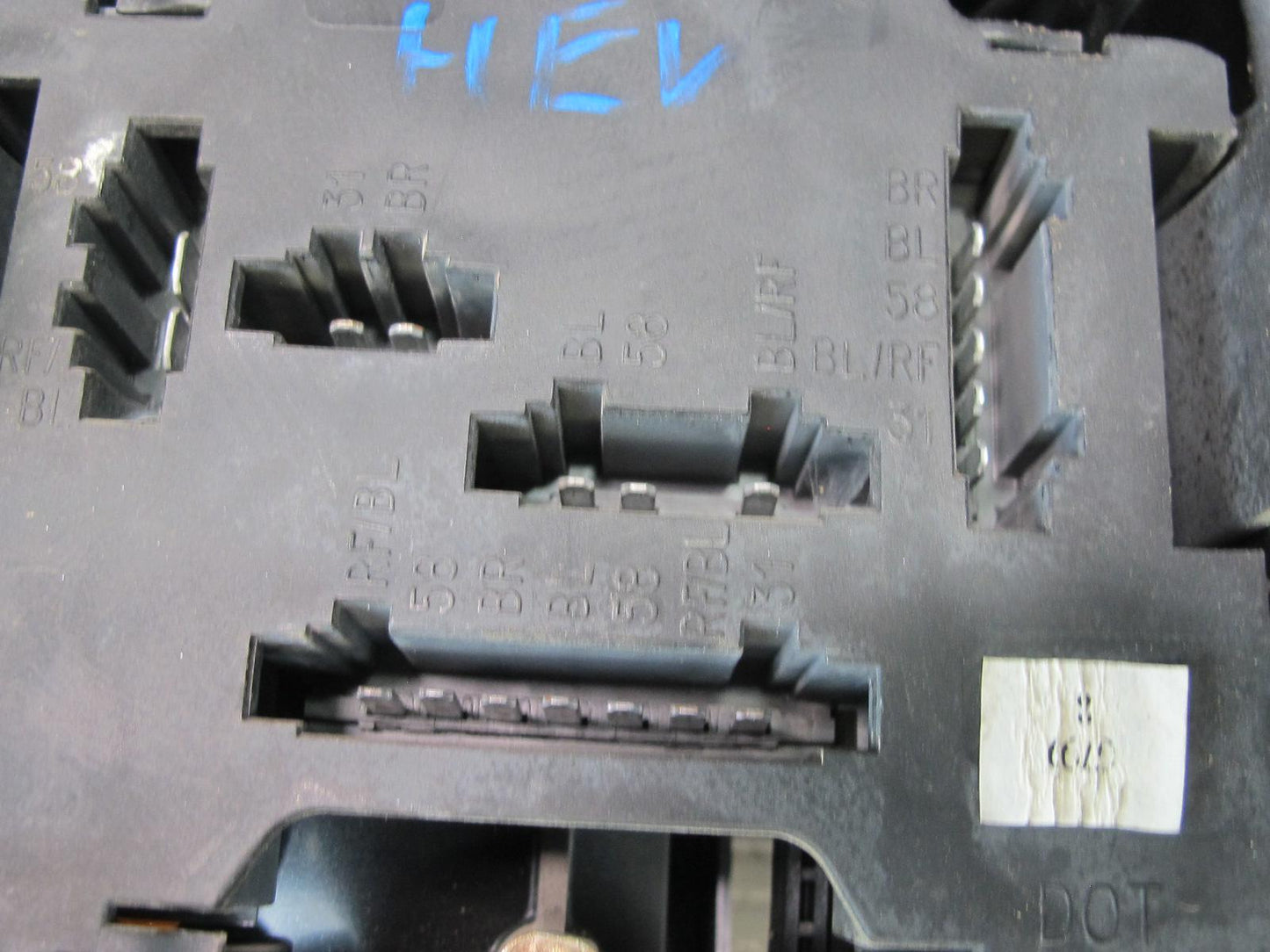 99-03 VW Eurovan T4 Set of 2 Rear Left  & Right Tail Light Lamp OEM