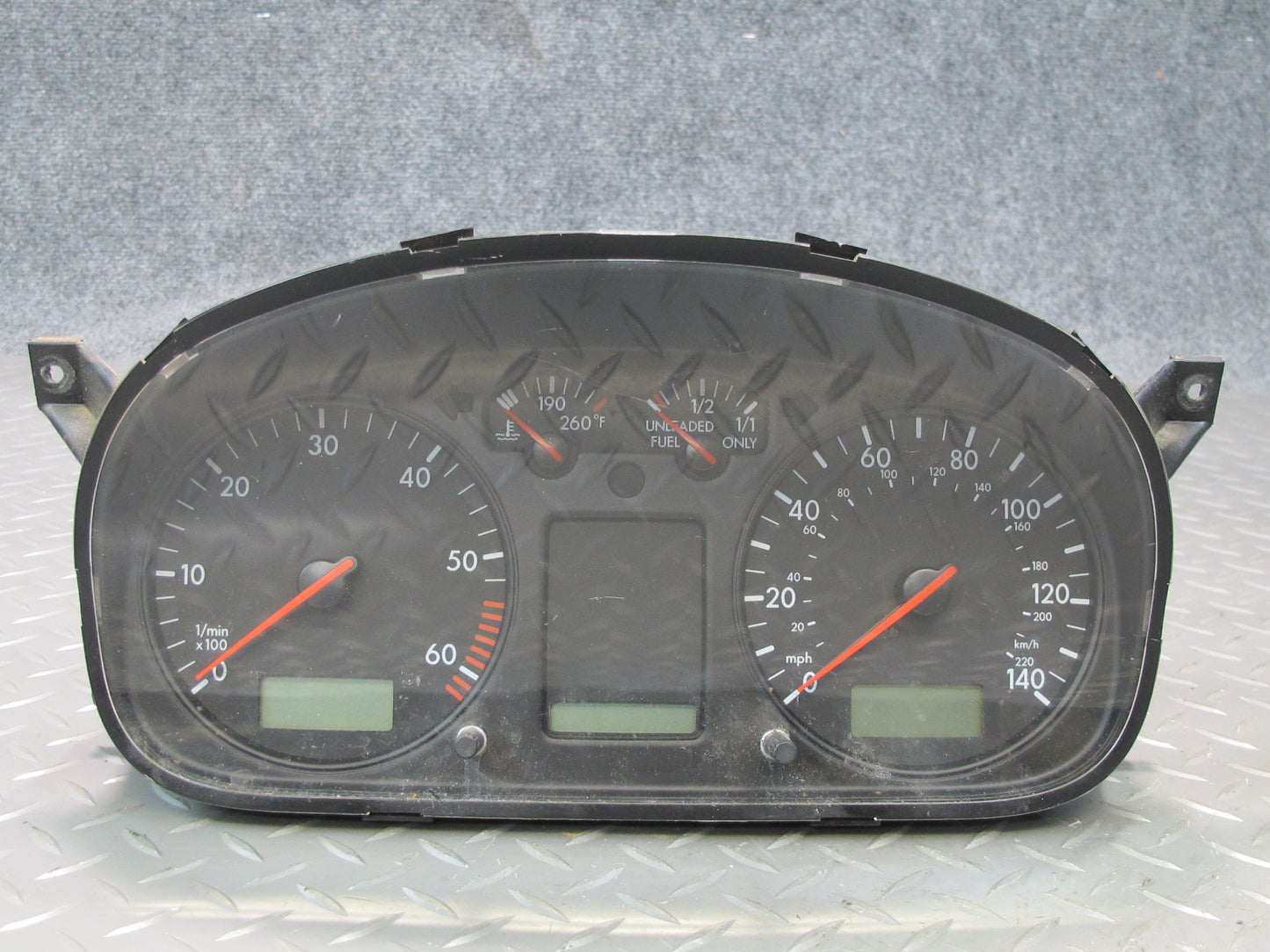 2000 VW Eurovan T4 2.8L A/T Instrument Cluster Gauge Speedometer OEM