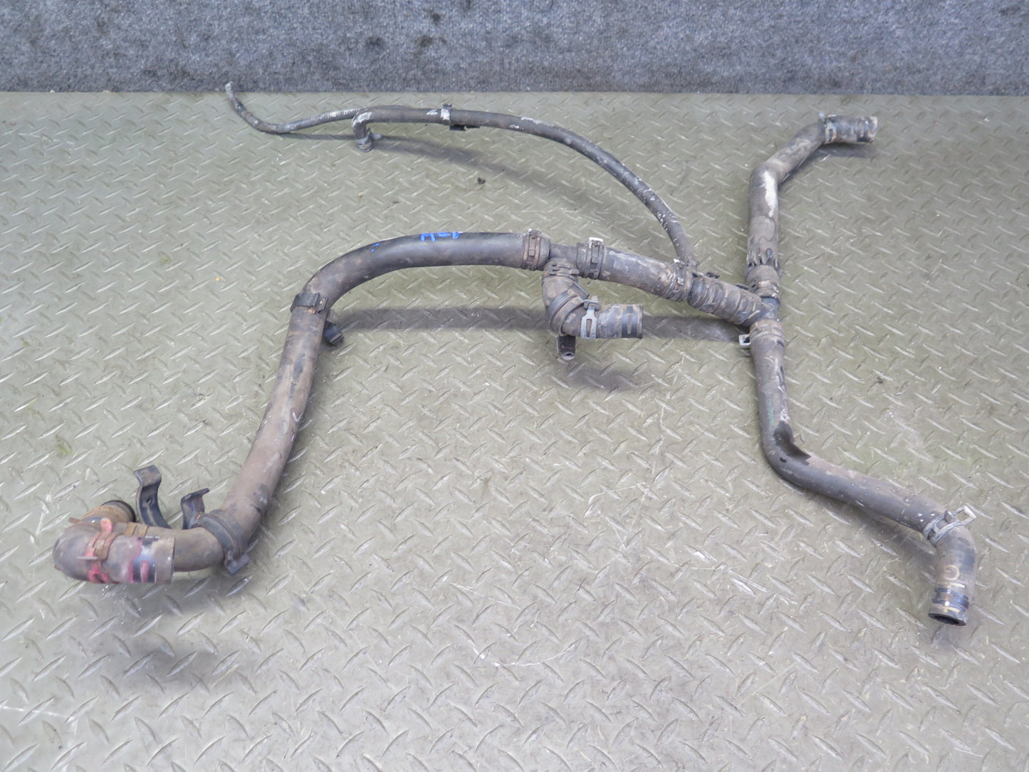 2000 VW Eurovan T4 2.8L AES Engine Radiator Coolant Hose Pipe Line Set OEM