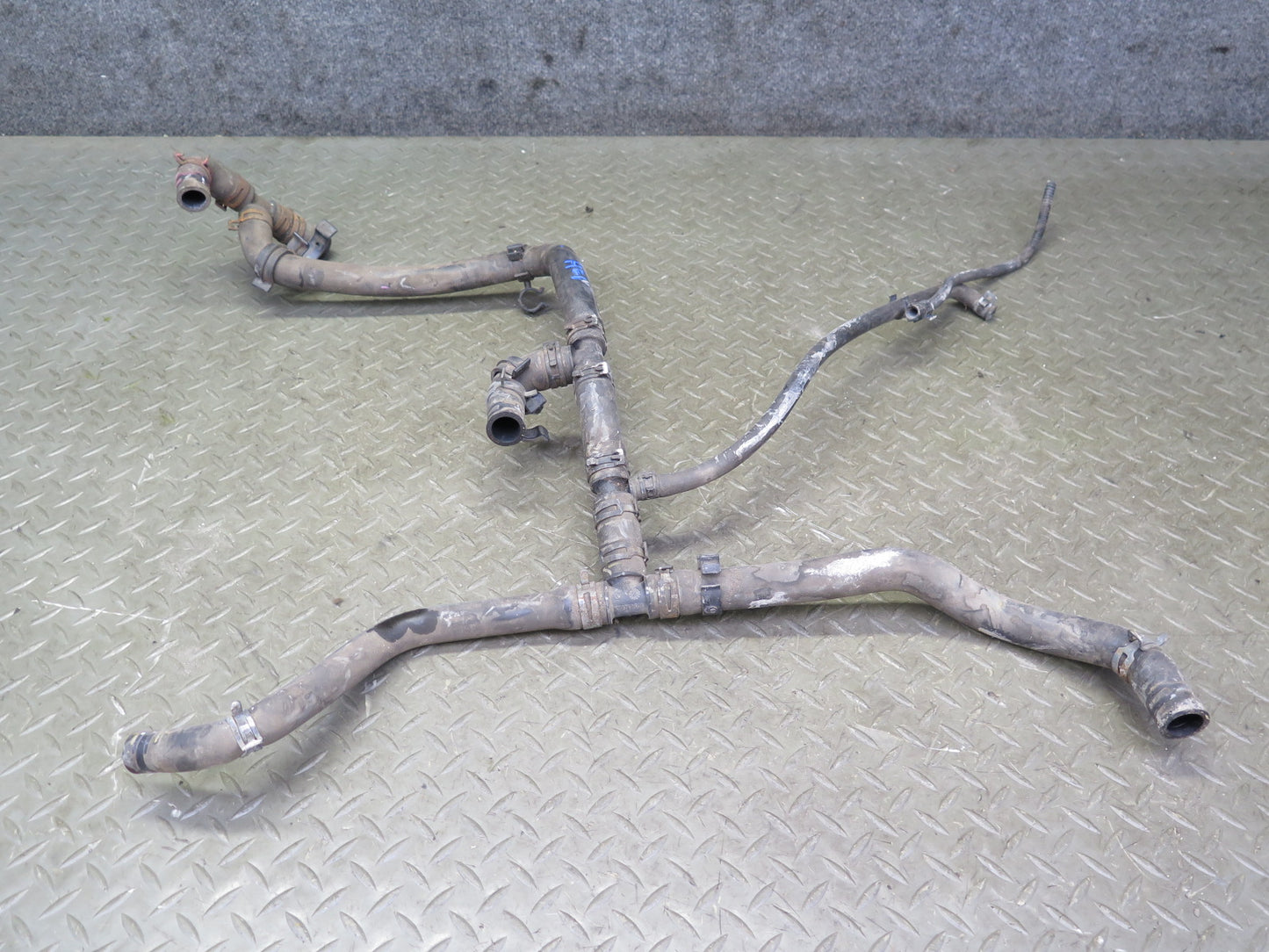 2000 VW Eurovan T4 2.8L AES Engine Radiator Coolant Hose Pipe Line Set OEM