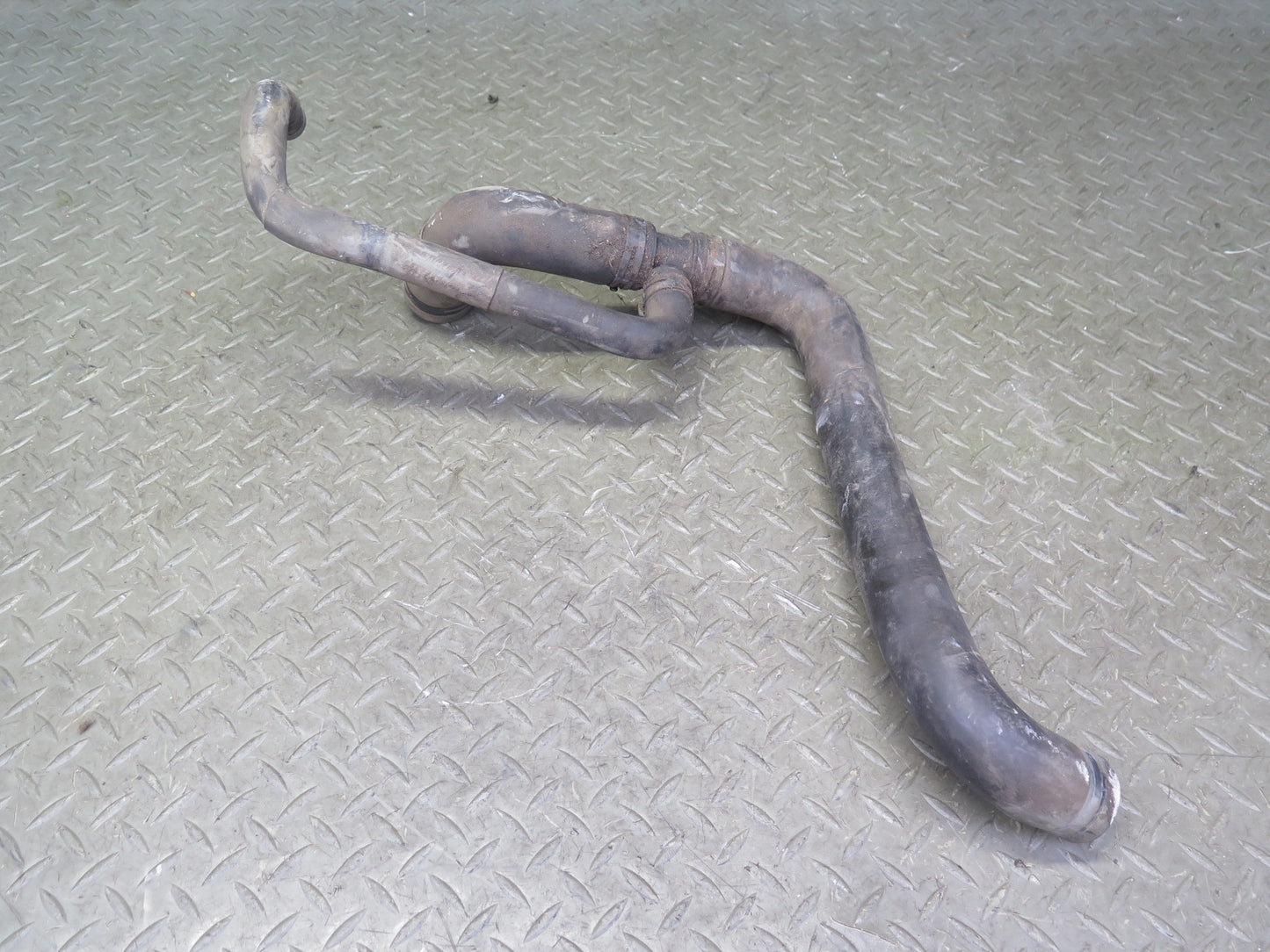 2000 VW Eurovan T4 2.8L AES Engine Radiator Coolant Hose Pipe Line Set OEM