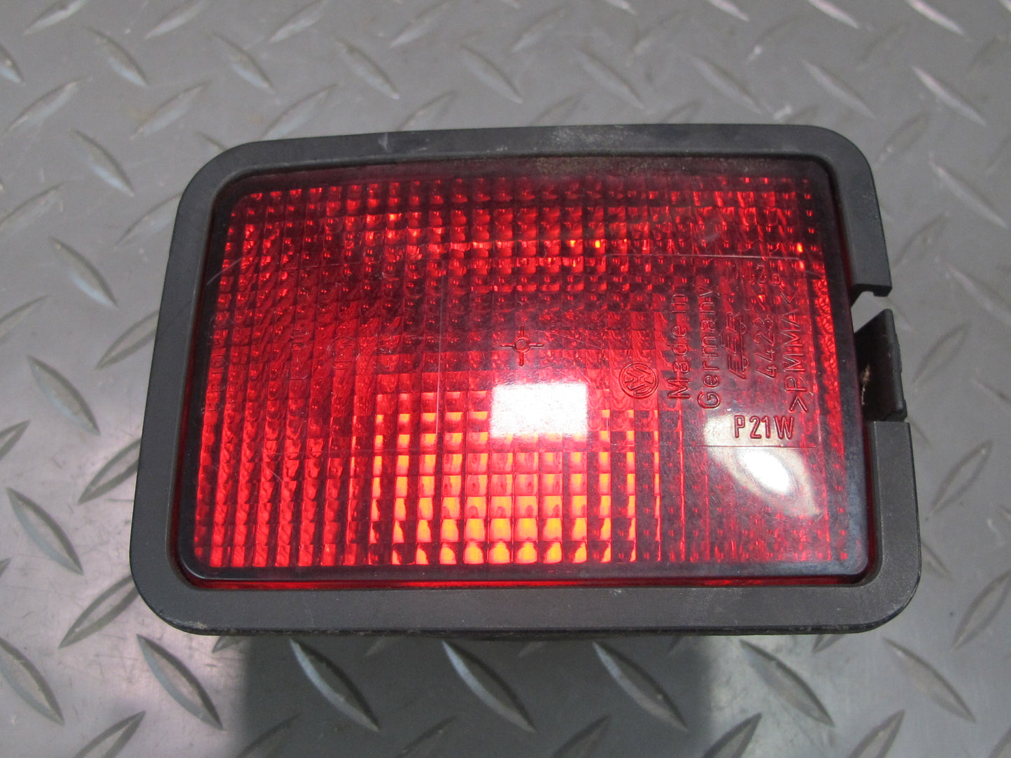 99-03 VW Eurovan T4 Set of 2 Rear Left  & Right Bumper Tail Light Lamp OEM