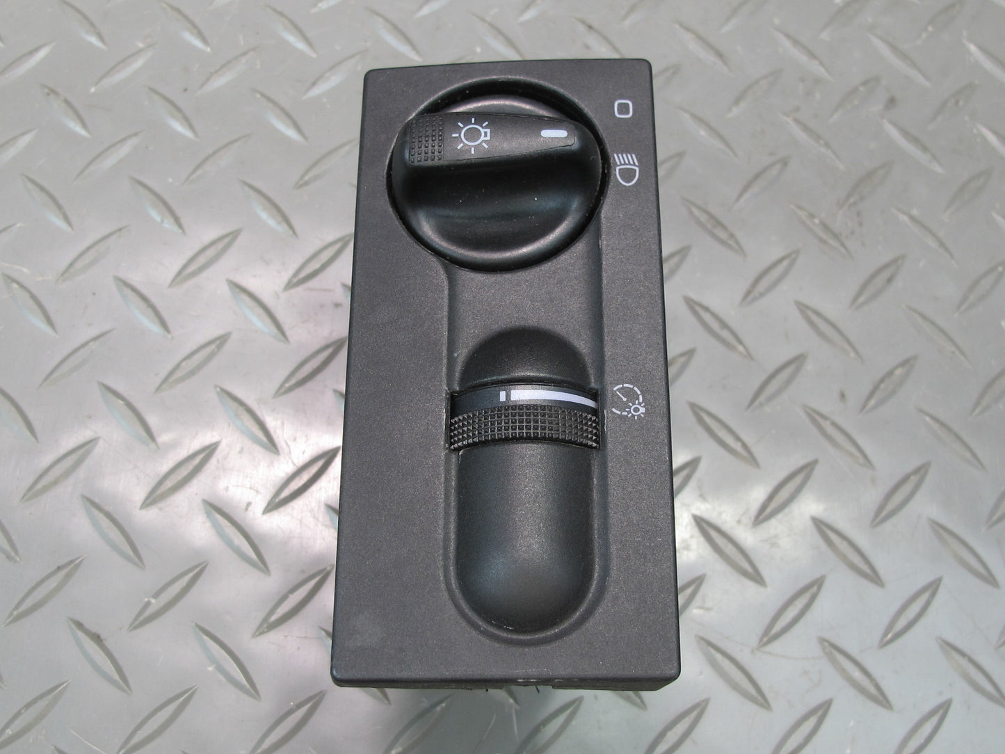 99-00 VW Eurovan T4 Headlight Light Dimmer Switch 7D0941531K OEM