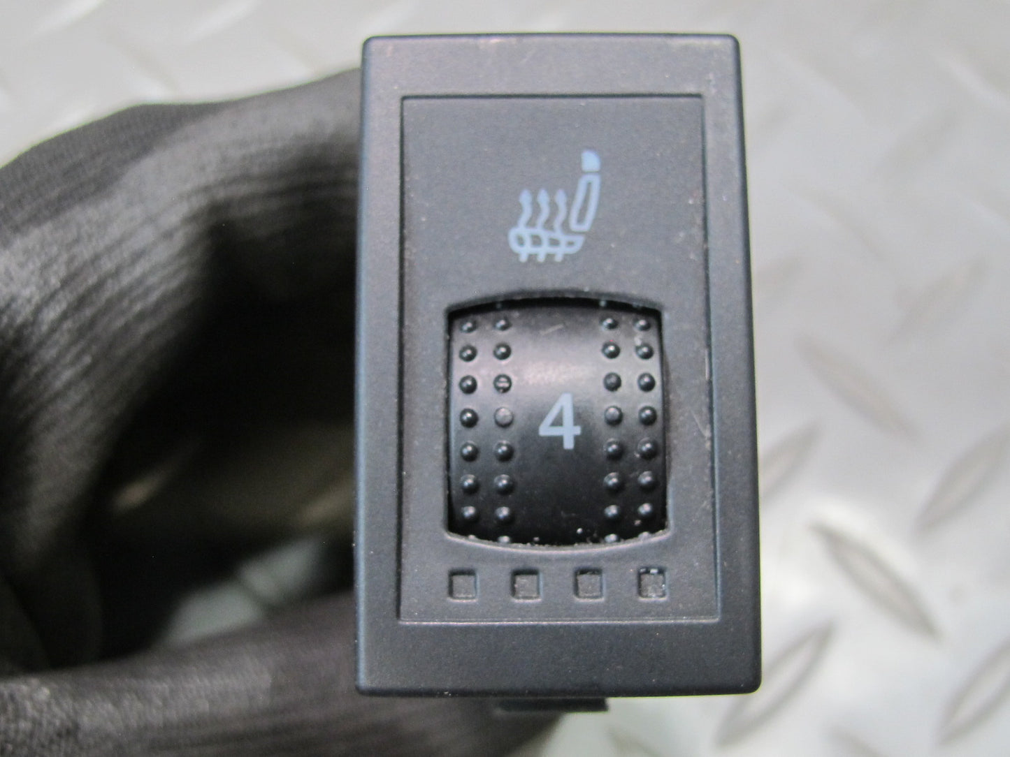 99-03 VW Eurovan T4 Front Heated Seat Heater Control Switch 7D0963563 OEM