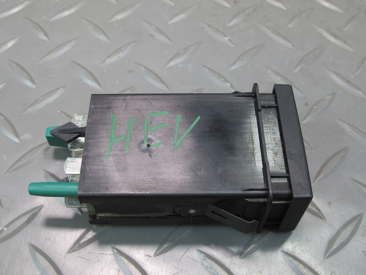 99-03 VW Eurovan T4 Front Heated Seat Heater Control Switch 7D0963563 OEM