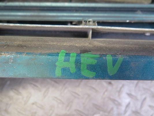 99-03 VW Eurovan T4 Front Radiator Upper Grille Green Pearl 701853653D OEM