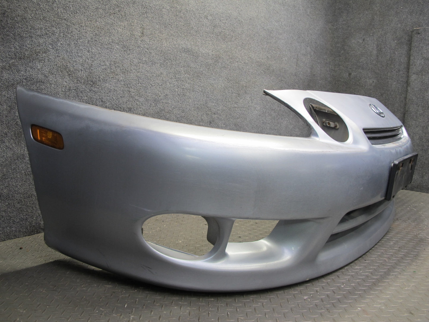 97-00 Lexus JZZ31L SC400 SC300 Front Bumper Cover Platinum Metallic w Foam OEM