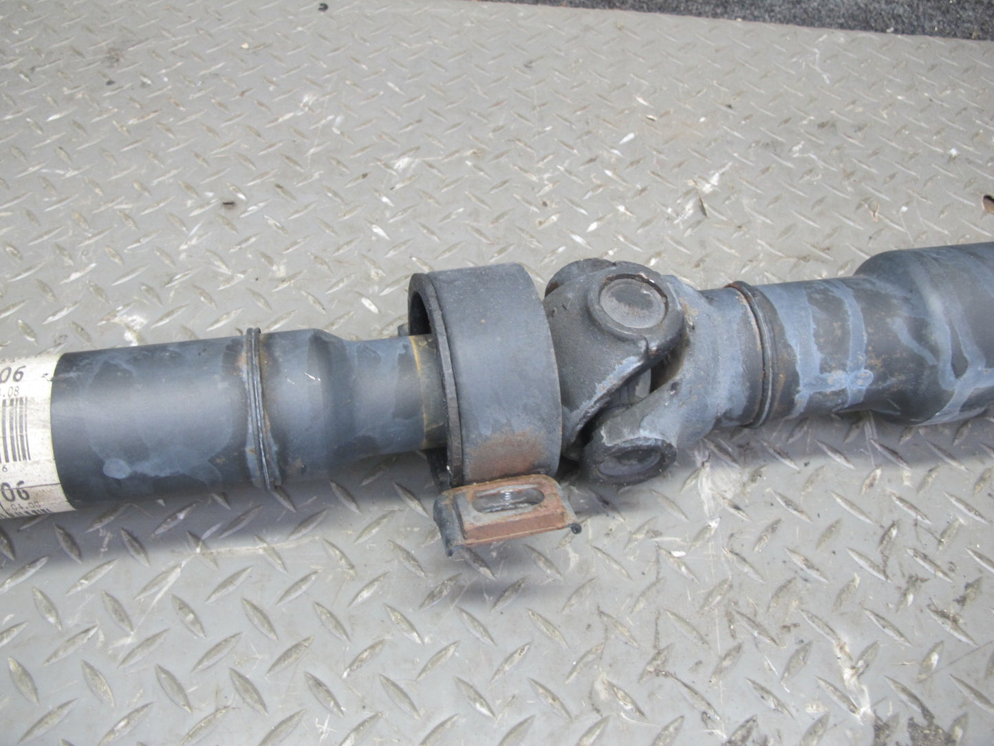 04-06 Mercedes R230 SL600 A/T Rear Driveshaft Drive Shaft 85K 2304101706 OEM