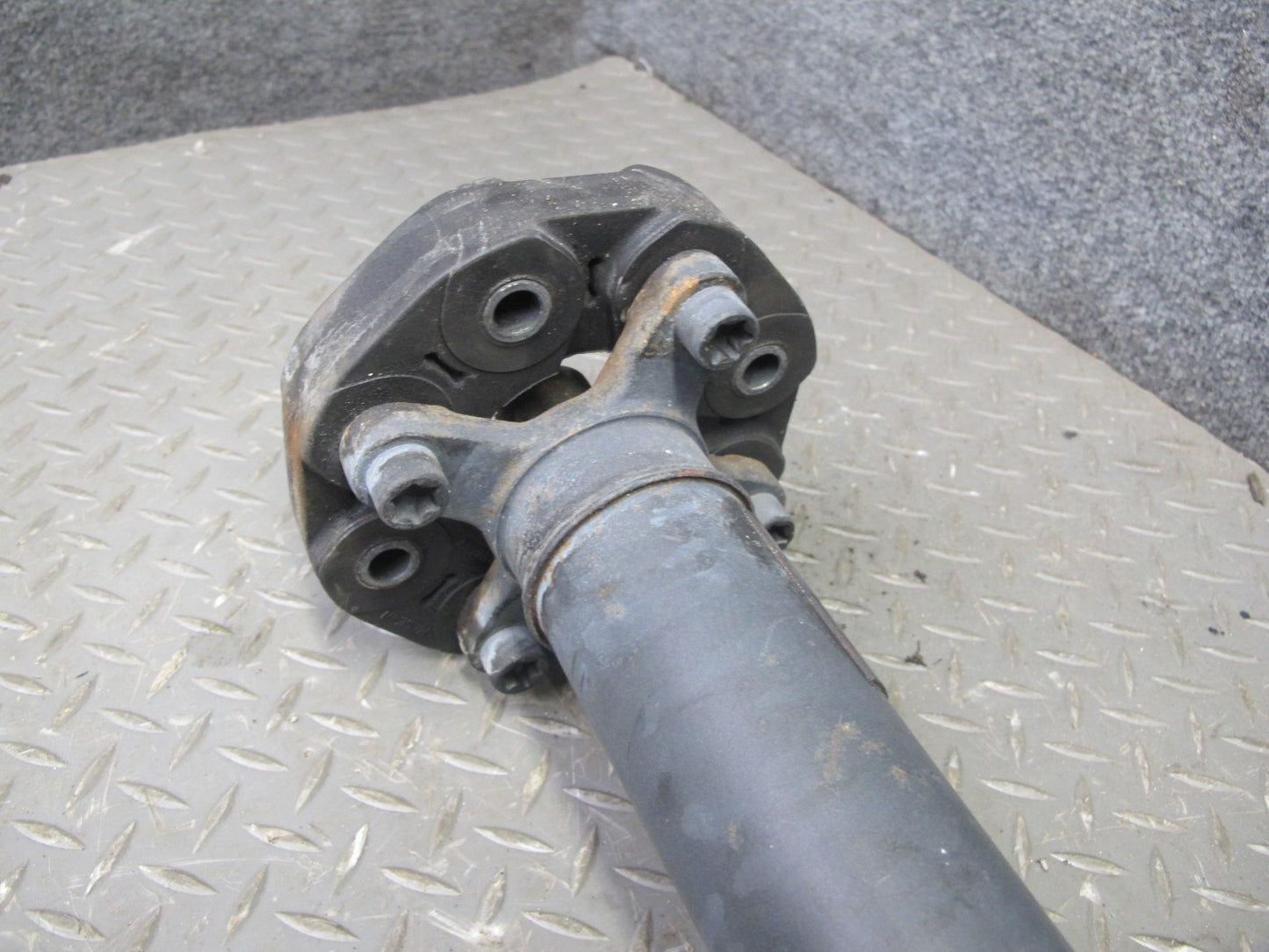 04-06 Mercedes R230 SL600 A/T Rear Driveshaft Drive Shaft 85K 2304101706 OEM