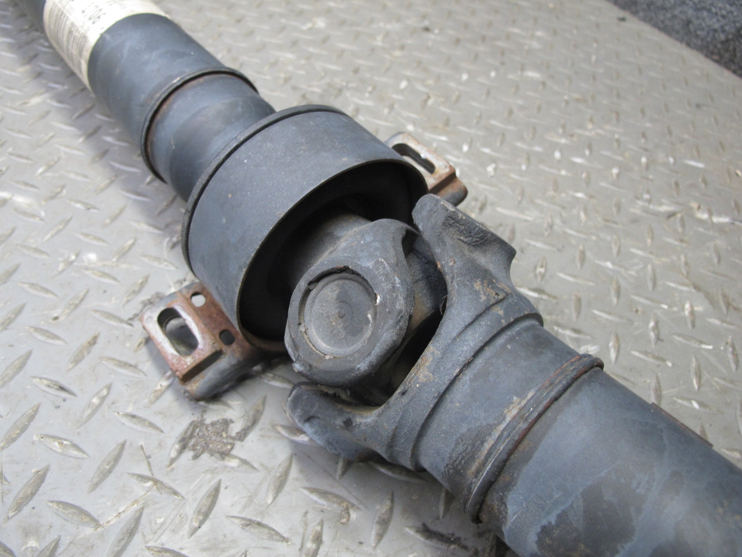 04-06 Mercedes R230 SL600 A/T Rear Driveshaft Drive Shaft 85K 2304101706 OEM