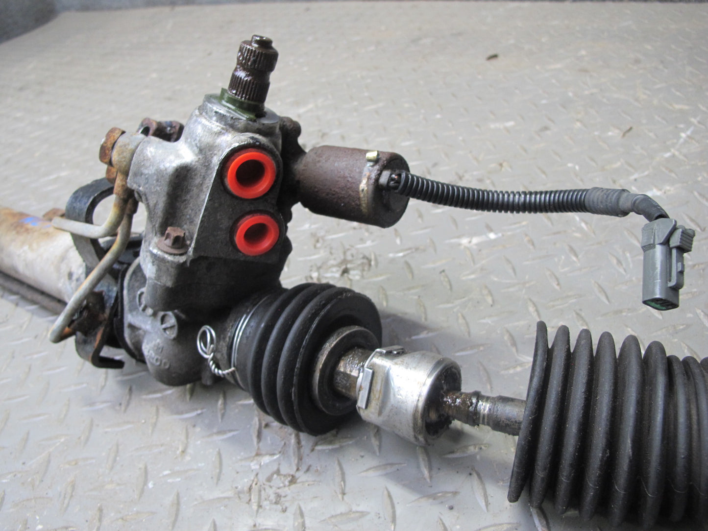 90-96 Nissan Z32 300ZX NON Turbo Power Steering Rack & Pinion OEM