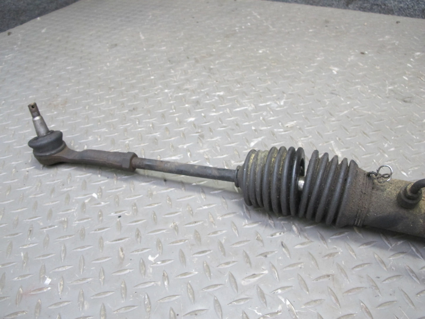 90-96 Nissan Z32 300ZX NON Turbo Power Steering Rack & Pinion OEM