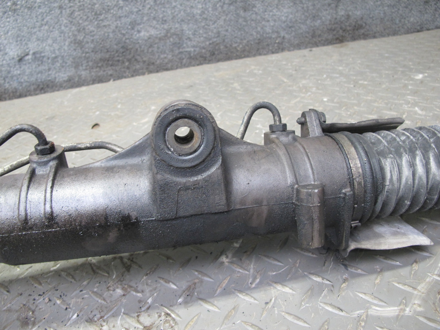 2011-2018 Porsche Cayenne 958 Power Steering Rack & Pinion Gear 7P5422055N