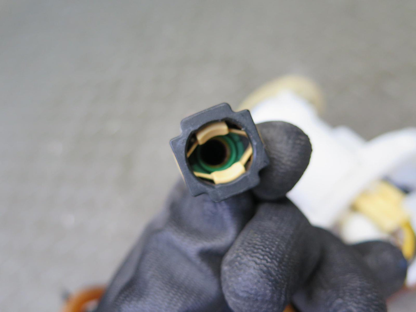 17-20 Porsche Panamera 971 3.0L Fuel Pump Assembly