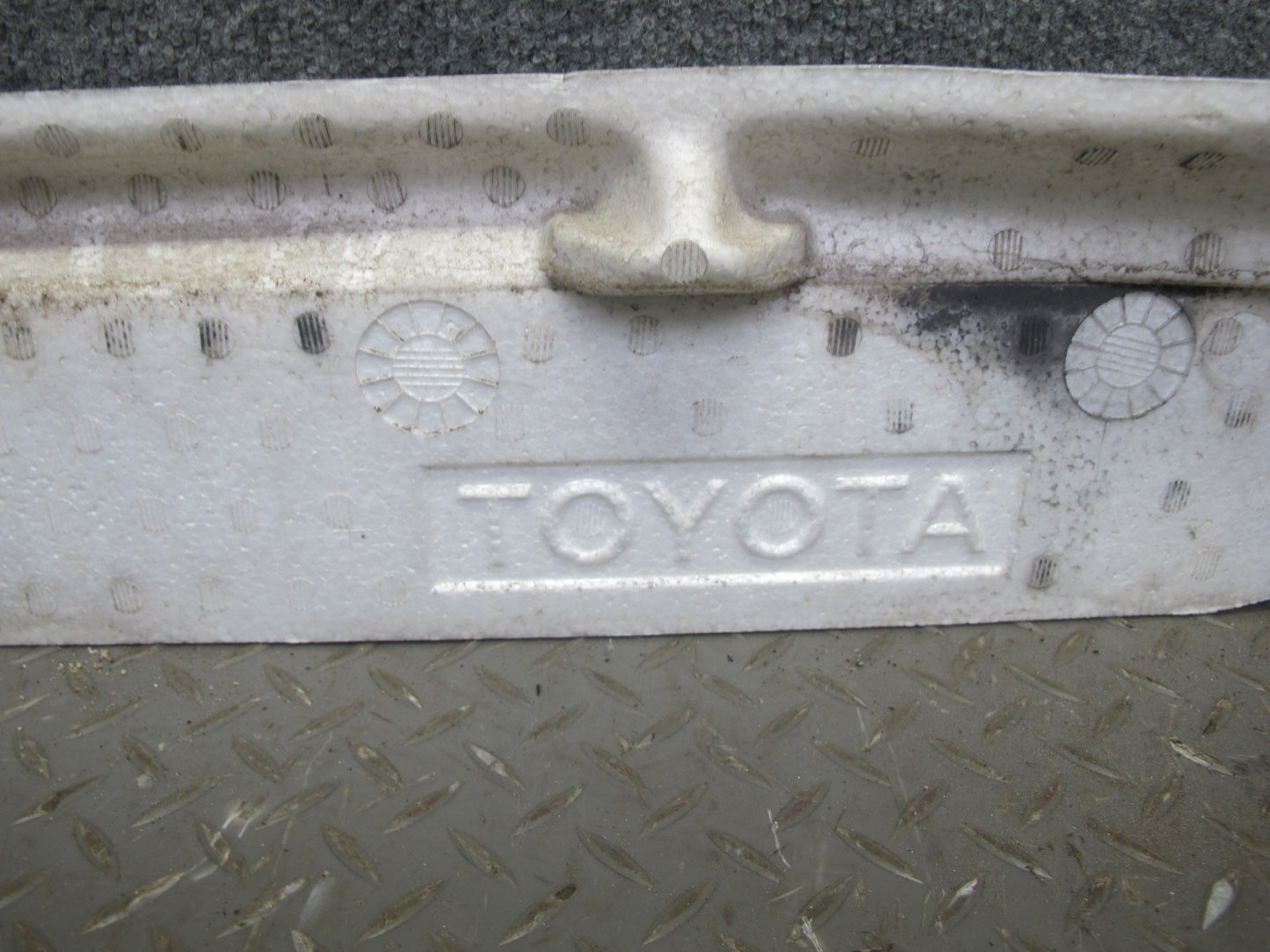 98-00 Lexus UCF20L LS400 Front Bumper Impact Reinforcement Bar w Foam OEM