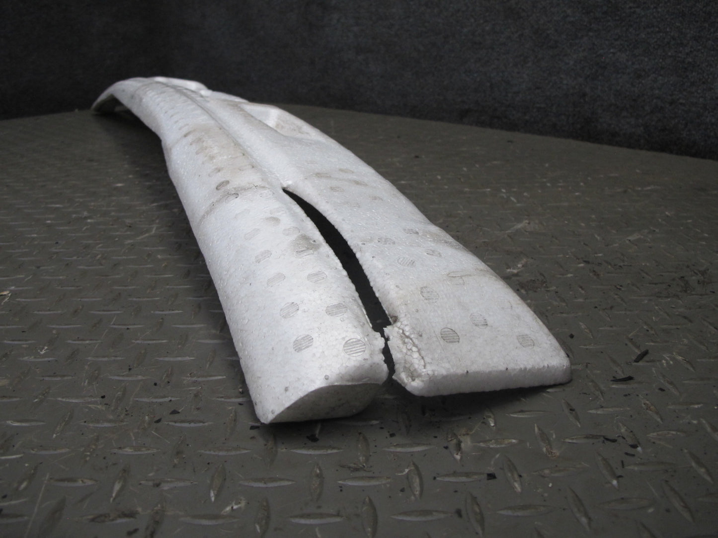 98-00 Lexus UCF20L LS400 Front Bumper Impact Reinforcement Bar w Foam OEM