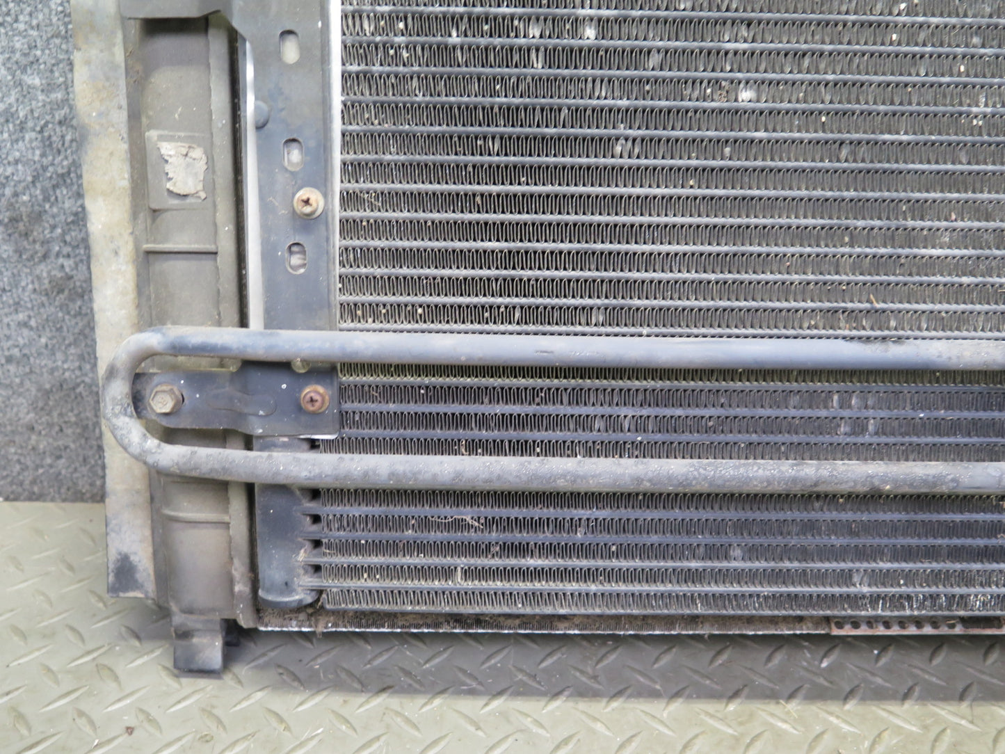 2000 VW Eurovan T4 2.8L Engine Radiator A/C Condenser Oil Cooler Assembly OEM