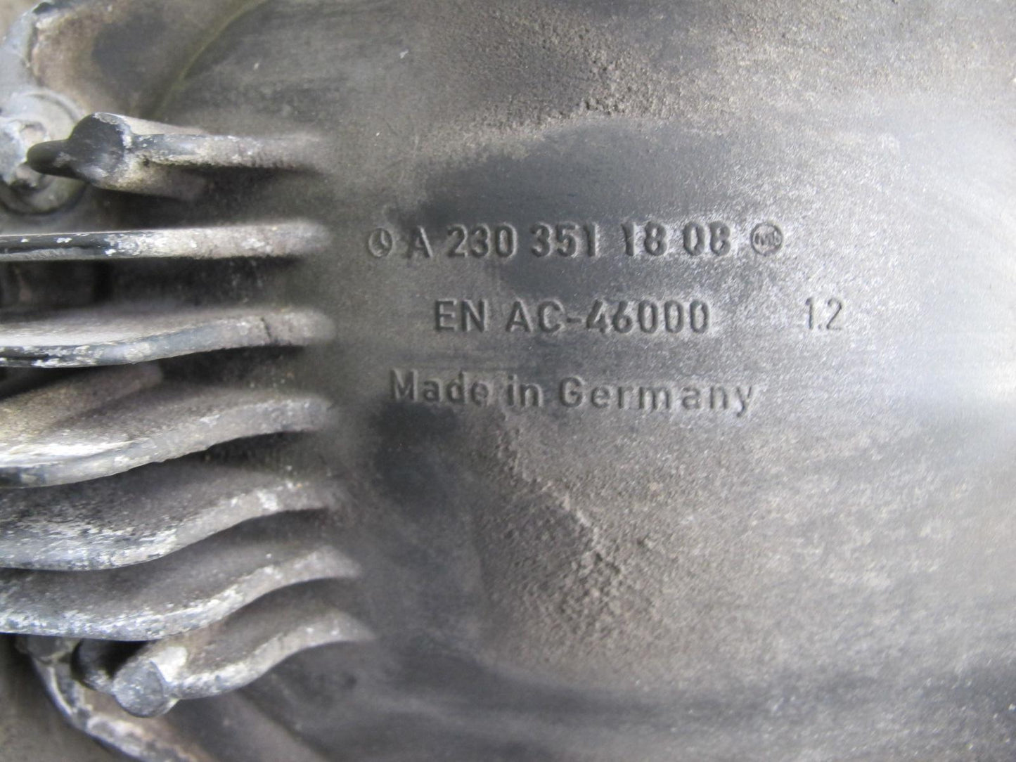 03-06 Mercedes R230 SL600 Rear Differential Carrier 2.65 Ratio 84k Miles OEM