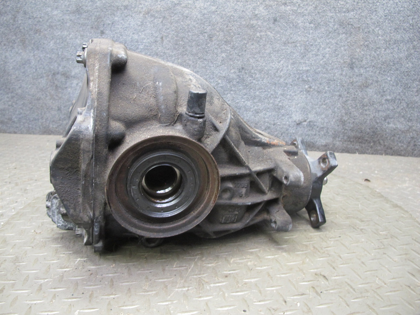 03-06 Mercedes R230 SL600 Rear Differential Carrier 2.65 Ratio 84k Miles OEM