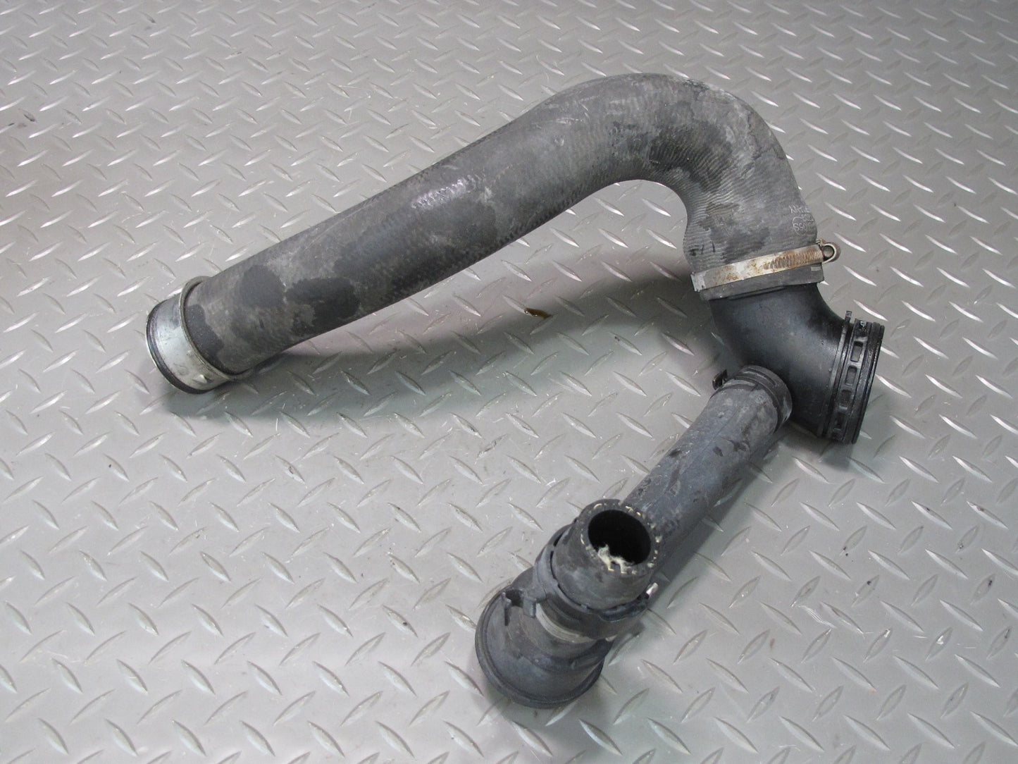 11-18 Porsche Cayenne 958 4.8L Turbo Left & Right Side Air Intake Hose Pipe Set