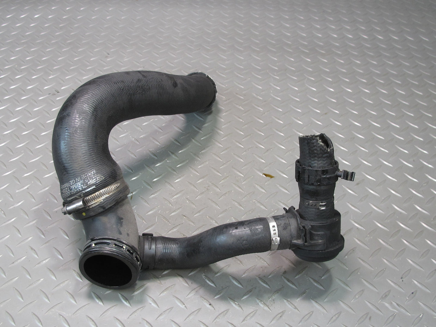11-18 Porsche Cayenne 958 4.8L Turbo Left & Right Side Air Intake Hose Pipe Set