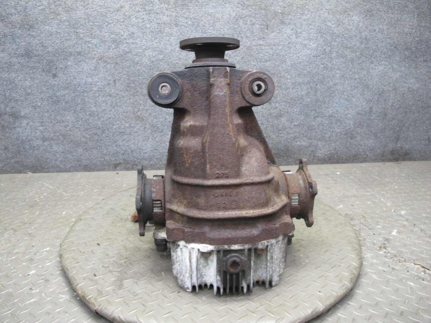 90-91 Nissan 300ZX Z32 NON Turbo Rear Differential Carrier Vlsd 5 Bolt OEM