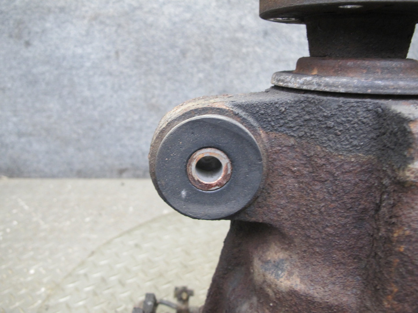 90-91 Nissan 300ZX Z32 NON Turbo Rear Differential Carrier Vlsd 5 Bolt OEM