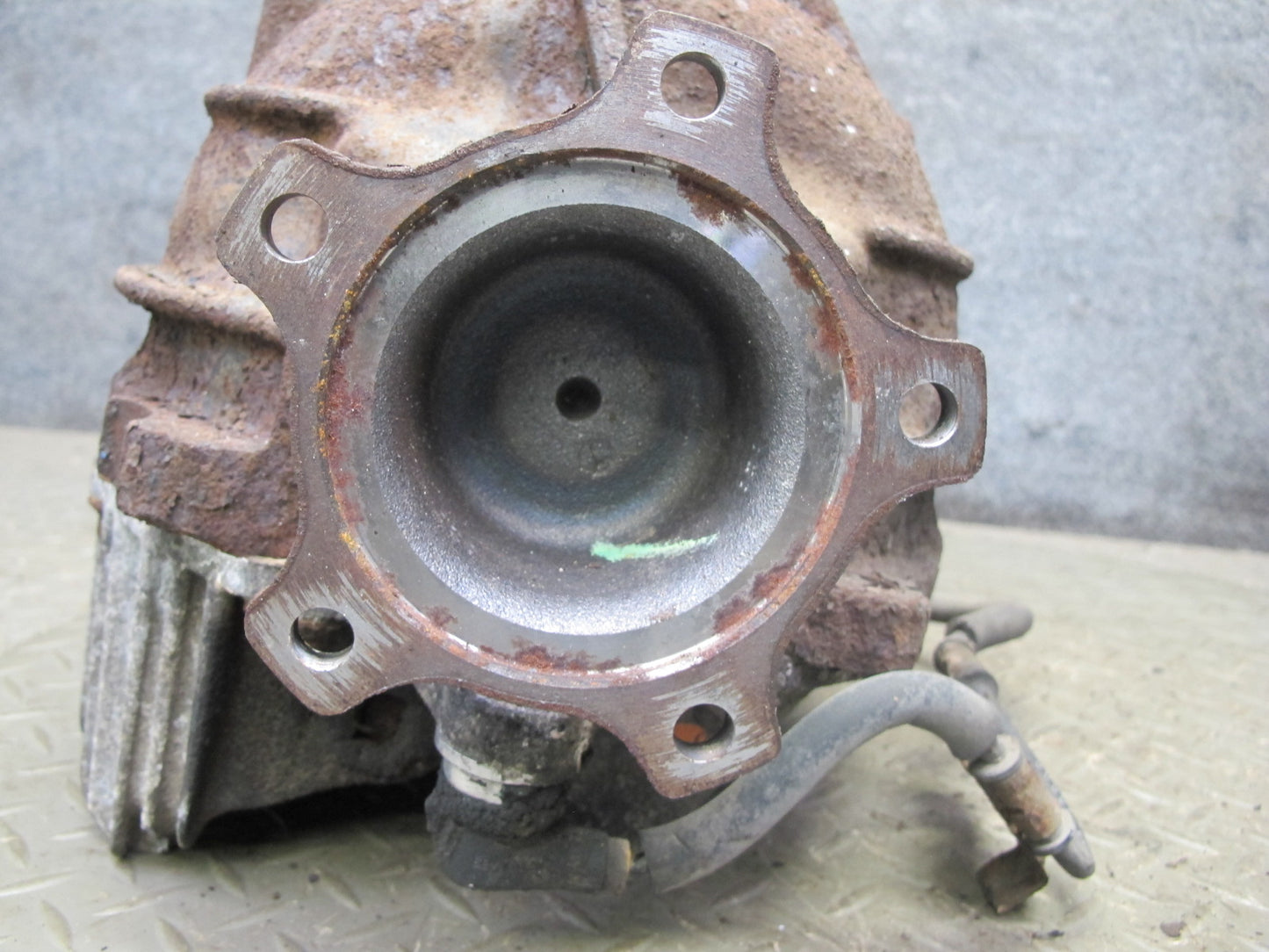 90-91 Nissan 300ZX Z32 NON Turbo Rear Differential Carrier Vlsd 5 Bolt OEM