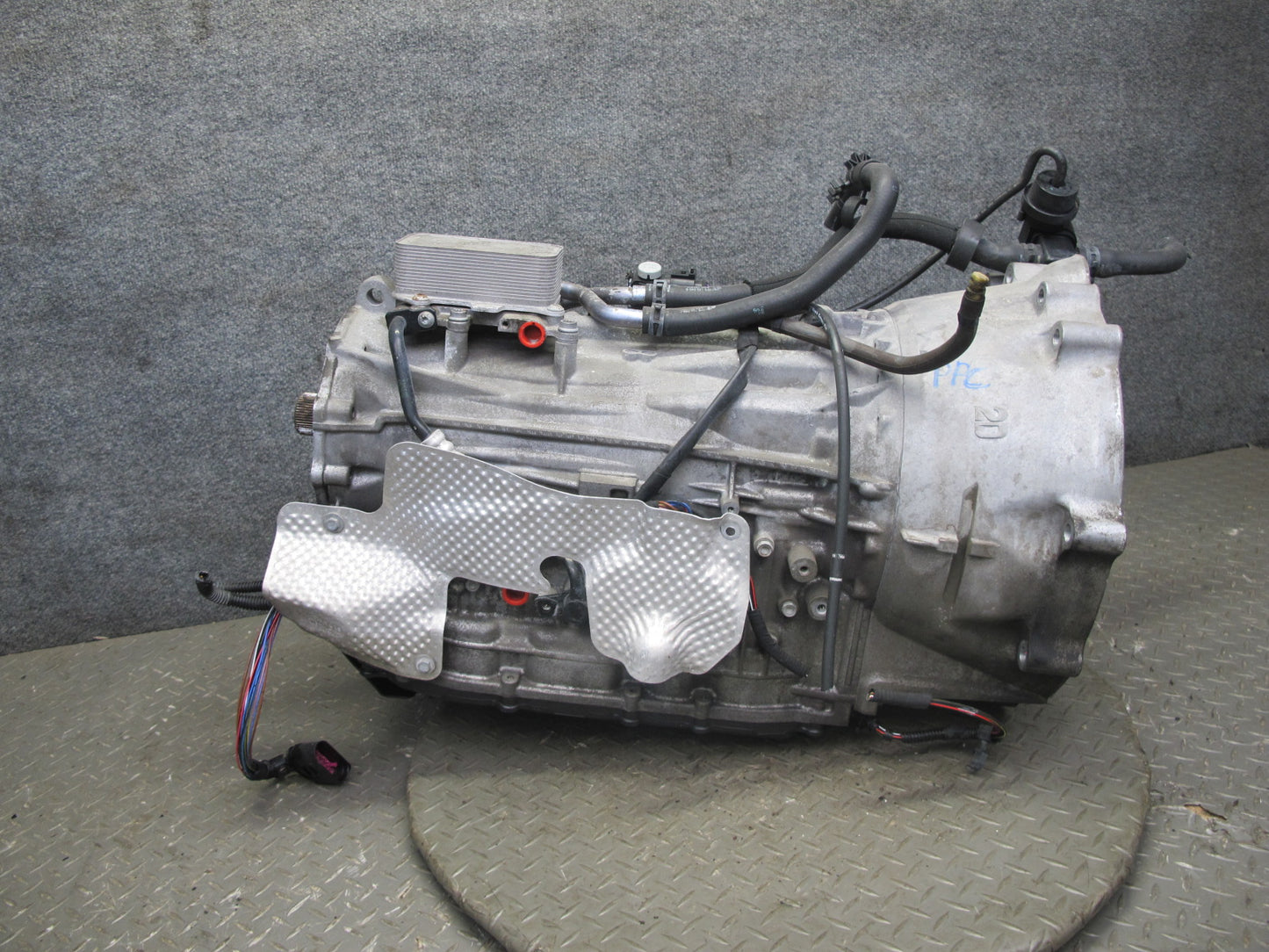 12-18 Porsche Cayenne 958 4.8L Turbo AWD A48.54 TR-82SD Auto Transmission 123K