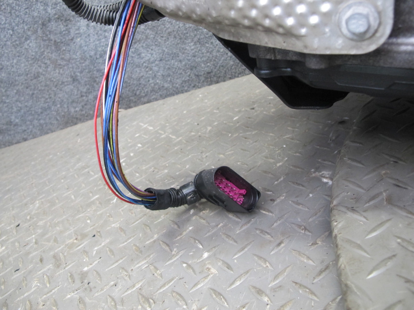 12-18 Porsche Cayenne 958 4.8L Turbo AWD A48.54 TR-82SD Auto Transmission 123K