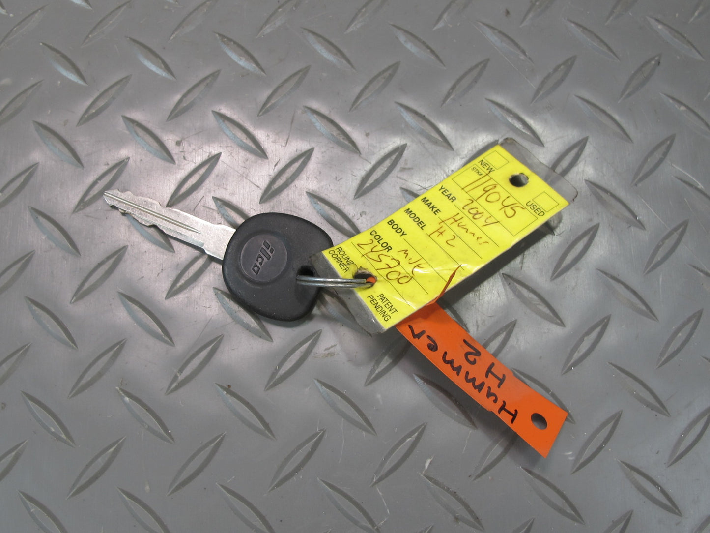 2003-2007 Hummer H2 Ignition Switch KEY Front Left & Right Side Door Handle Set