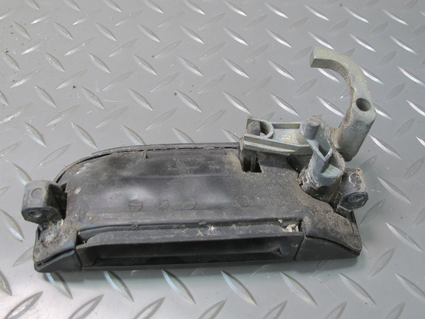 99-03 VW Eurovan T4 A/T Front Rear Door Exterior Handle Ignition Switch Set OEM