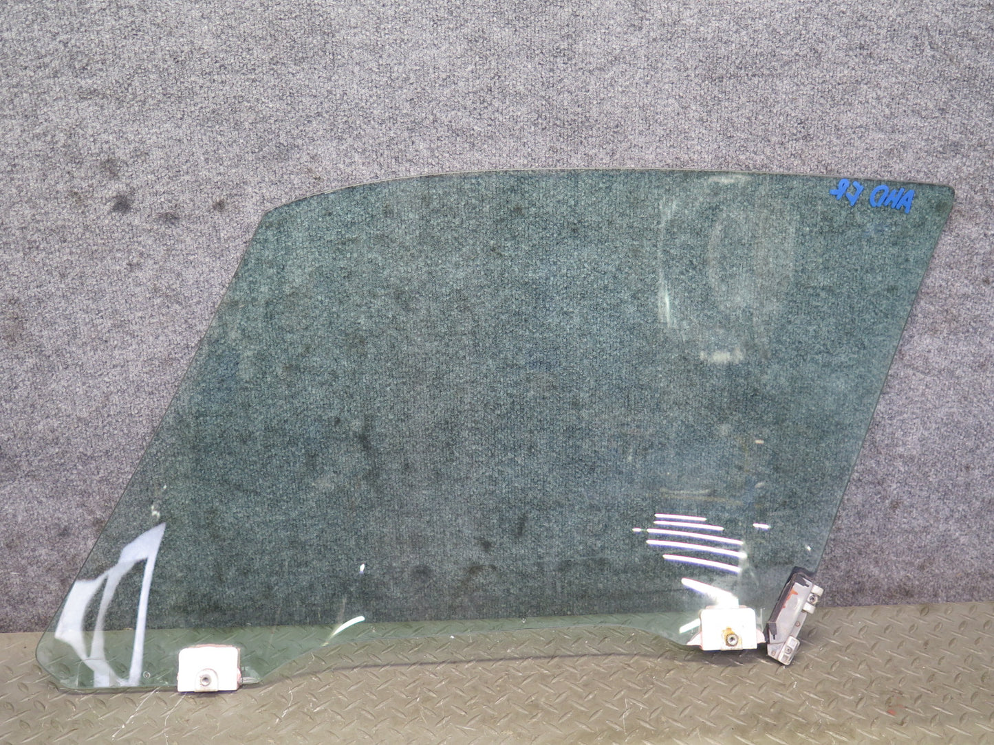 94-97 Honda DEL SOL S EH6 Front Right Passenger Door Glass Window OEM