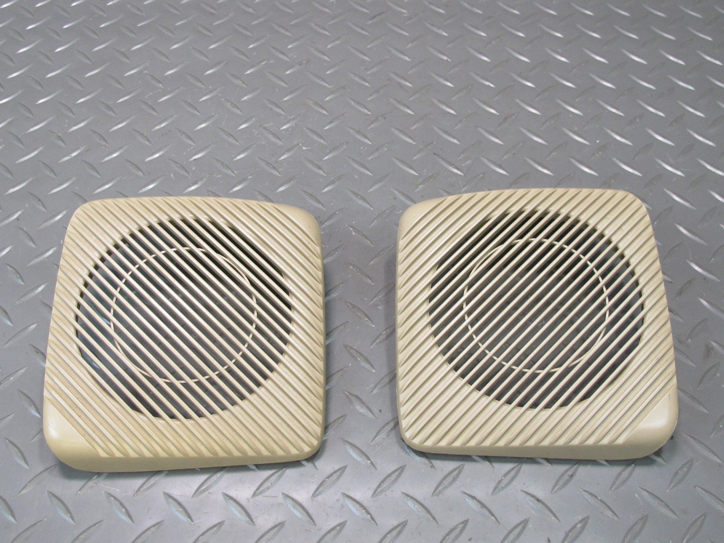 99-03 VW Eurovan T4 Set of 2 Rear Left & Right Speaker Grille Cover OEM