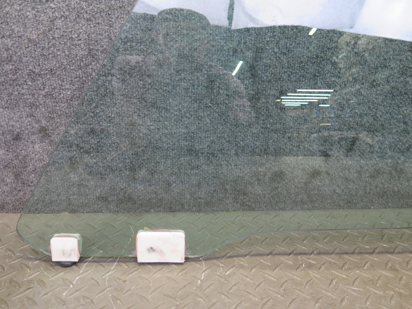 94-97 Honda DEL SOL S EH6 Front Left Driver Door Glass Window OEM