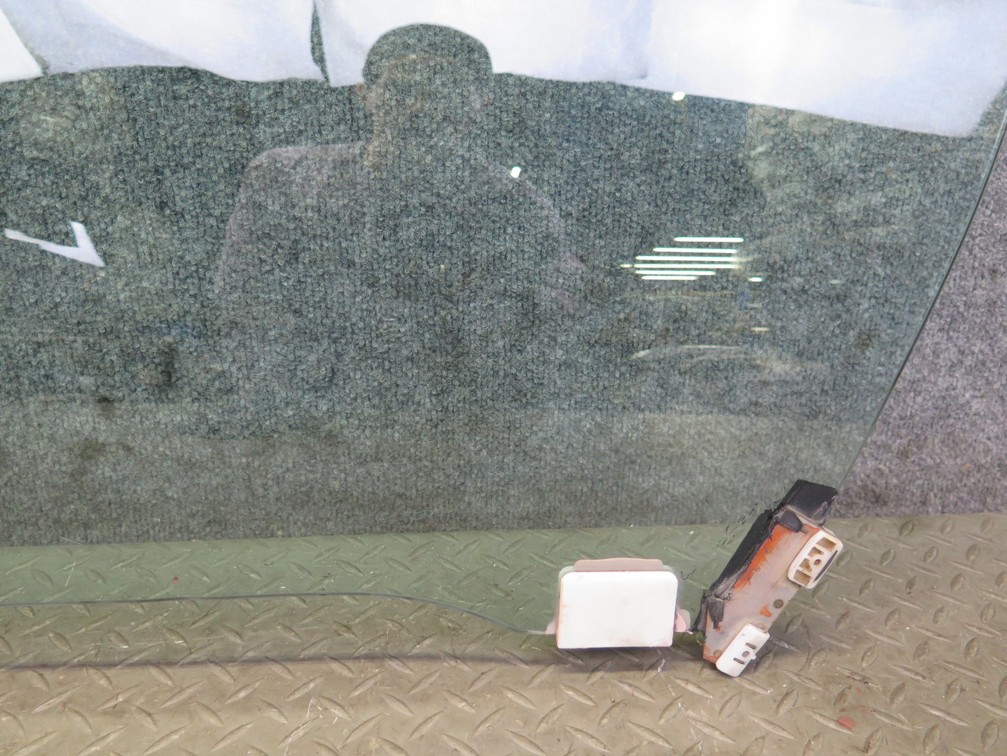 94-97 Honda DEL SOL S EH6 Front Left Driver Door Glass Window OEM