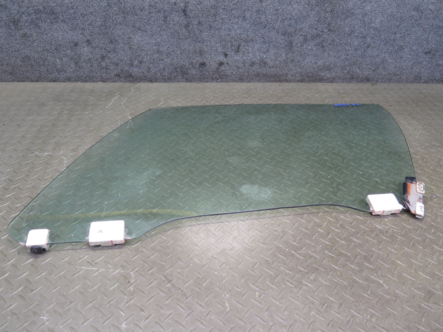 94-97 Honda DEL SOL S EH6 Front Left Driver Door Glass Window OEM